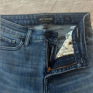 Lucky Brand skinny jeans